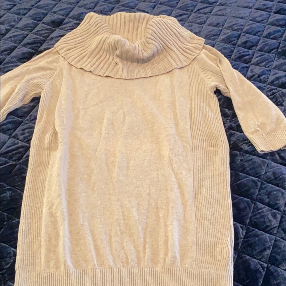 Express turtle neck
